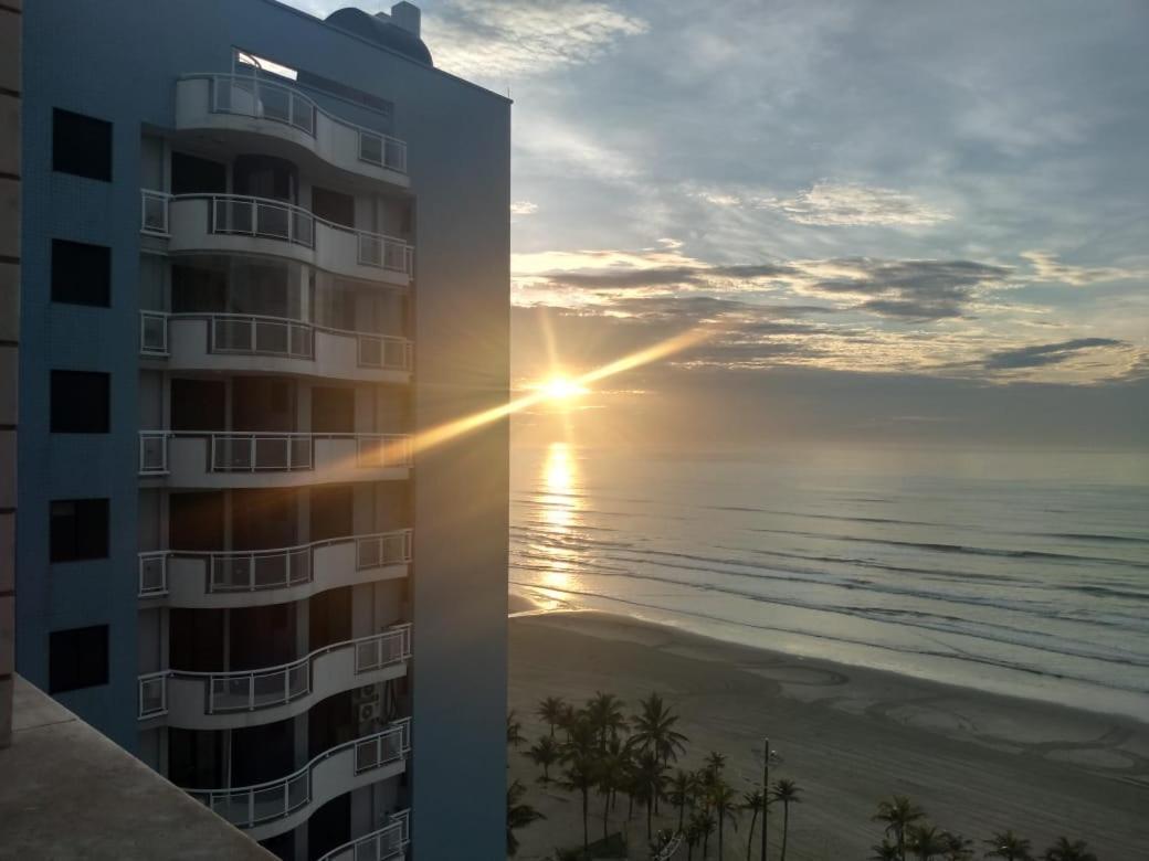 Appartamento Apartamento Pe Na Areia - Tupi Praia Grande  Esterno foto